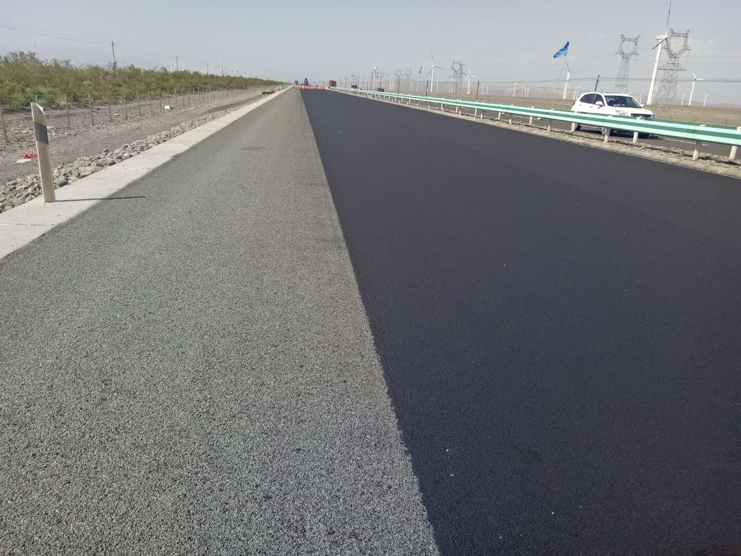 拌和攤鋪
